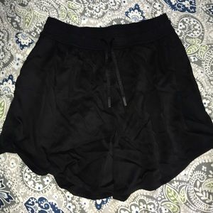 Lululemon black shorts size 8